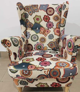 Fotel + podnóżek żakard hiszpański + 2 PODUSZKI 50X50 cm kolor motyle  (1)