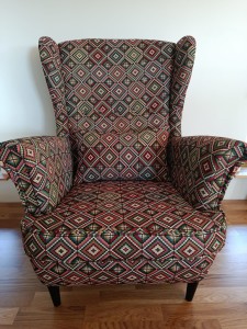 Fotel Uszak kolorowy +poduszka gratis  romby multi wzór tkany +podnóżek 